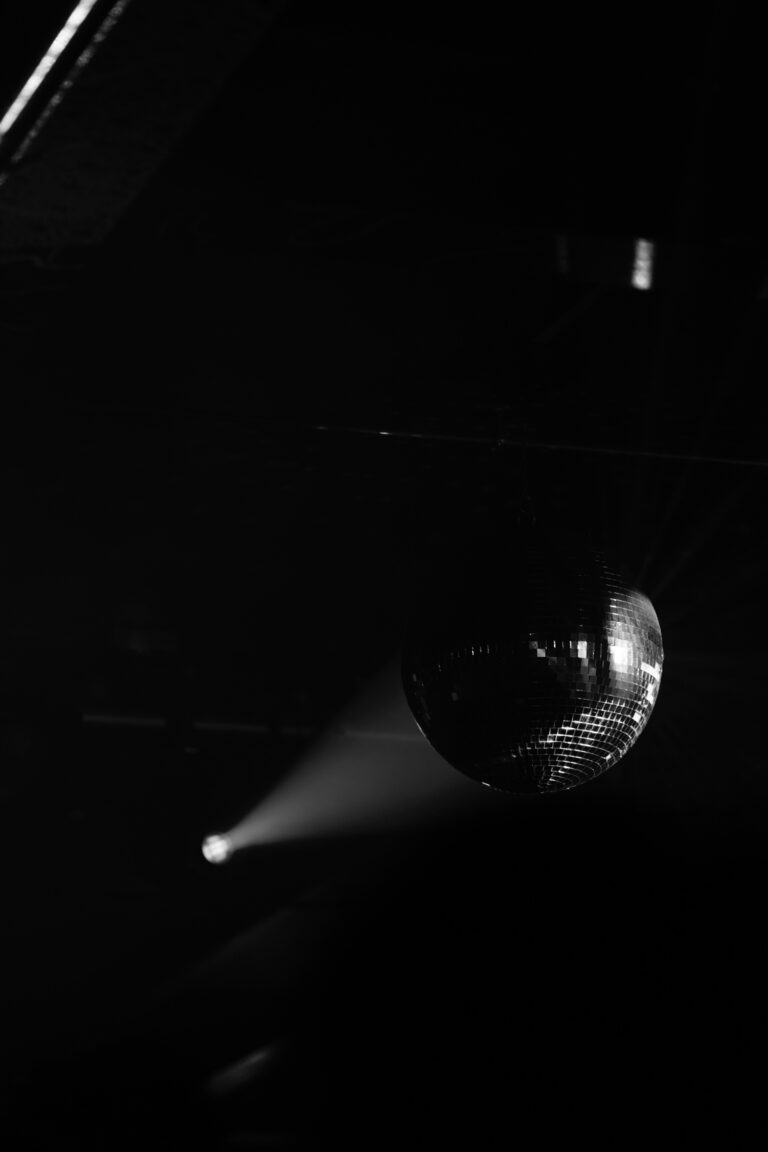 sisi-achrdqvcgd0-unsplash